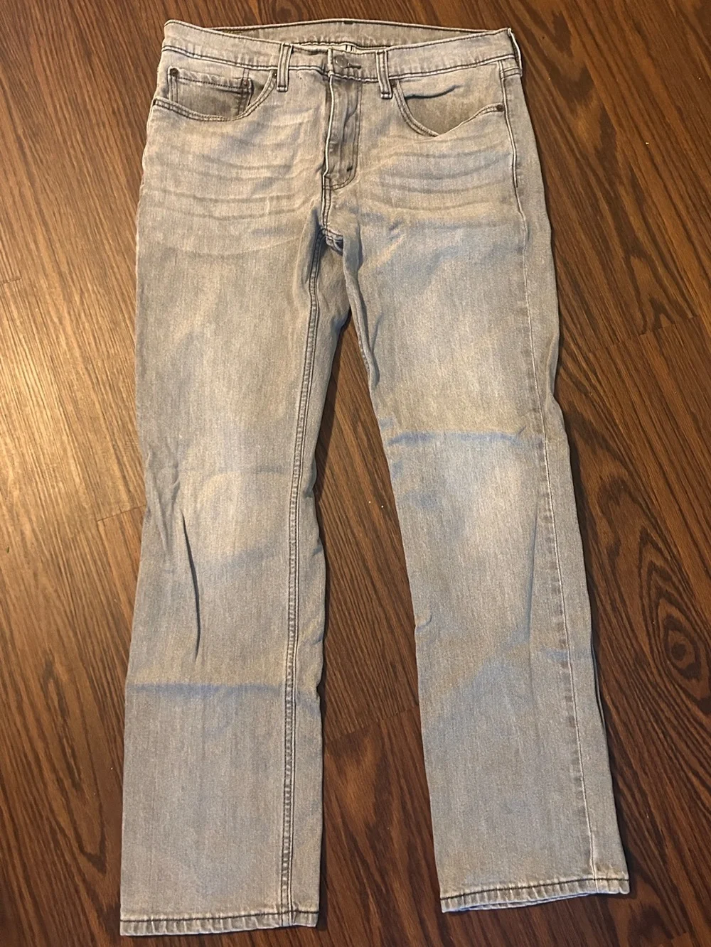 Classic Light Grey blue Men’s Straight Jeans 34 x 32